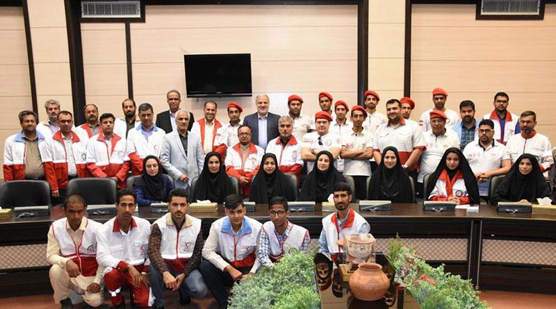 استاندار سیستان و بلوچستان: خدمات امدادی جمعیت هلال احمر تحسین انگیز است استاندار سیستان و بلوچستان: خدمات امدادی جمعیت هلال احمر تحسین انگیز است
