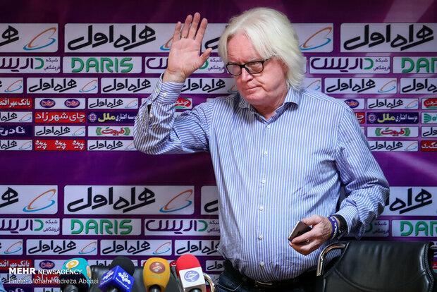پشت پرده رسمی نشدن قرارداد جدید شفر، پای چند میلیارد در پشت پرده رسمی نشدن قرارداد جدید شفر، پای چند میلیارد در میان است