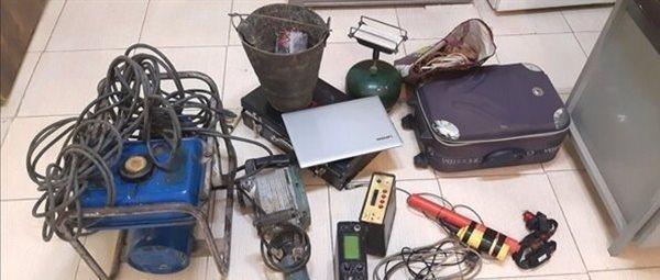 دستگیری هفت حفار غیرمجاز و غیربومی در دورود دستگیری هفت حفار غیرمجاز و غیربومی در دورود