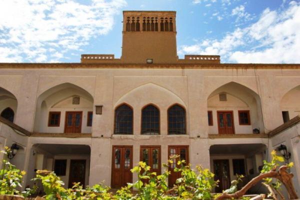 خبرنگاران مراکز اقامتی استان سمنان میزبان سه هزار گردشگر خبرنگاران مراکز اقامتی استان سمنان میزبان سه هزار گردشگر نوروزی بود
