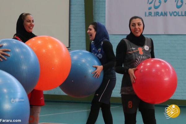 تصویری عجیب از والیبال زنان ایران! تصویری عجیب از والیبال زنان ایران!