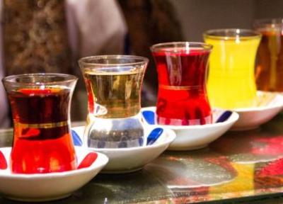 کوچک ترین قهوه خانه جهان در بازار تهران، میزبان شما با خوش طعم ترین چای جهان