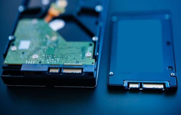 حافظه SSD چیست و چرا باید از آن استفاده کنیم؟ حافظه SSD چیست و چرا باید از آن استفاده کنیم؟