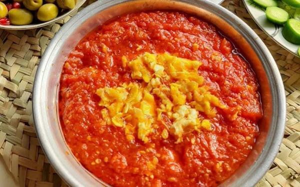 طرز تهیه پامادور؛ یک خورشت گیلانی فوری و خوشمزه