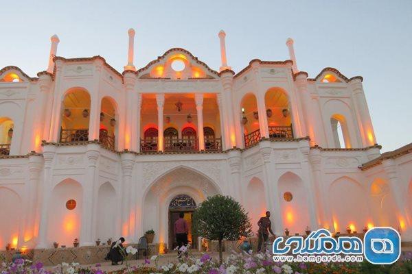 استارت سفرهای نوروزی از استانی کویری استارت سفرهای نوروزی از استانی کویری