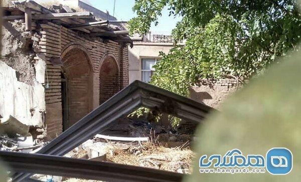 خانه منتسب به عارف قزوینی سالهاست که وضعیت خوبی ندارد خانه منتسب به عارف قزوینی سالهاست که شرایط خوبی ندارد